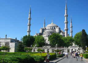 Istanbul home to most mosques in Turkey